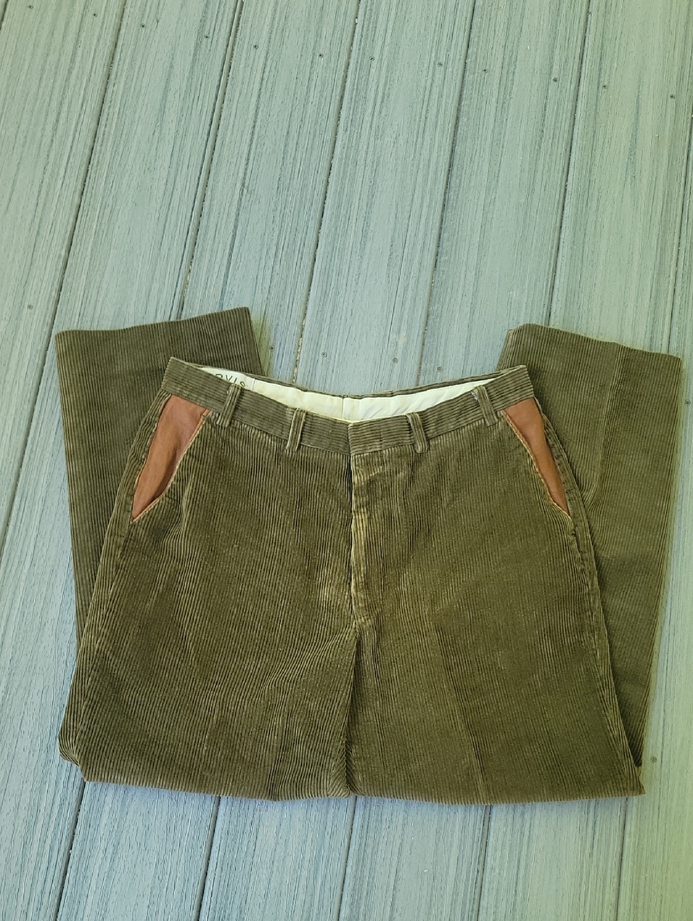 Orvis Olive Corduroy Pants with Brown Pocket Accents
